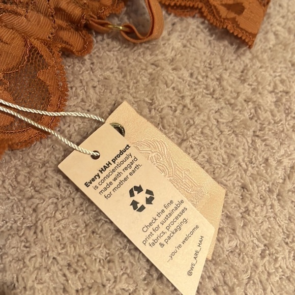 NWT HAH Carmel Cut To The Chase Bodysuit Sz-S - Picture 7 of 8